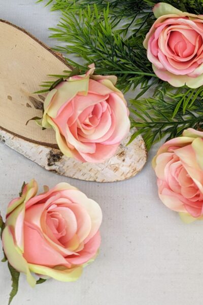 Róża wyrobowa MGHT DR PINK GREEN 12 sztuk