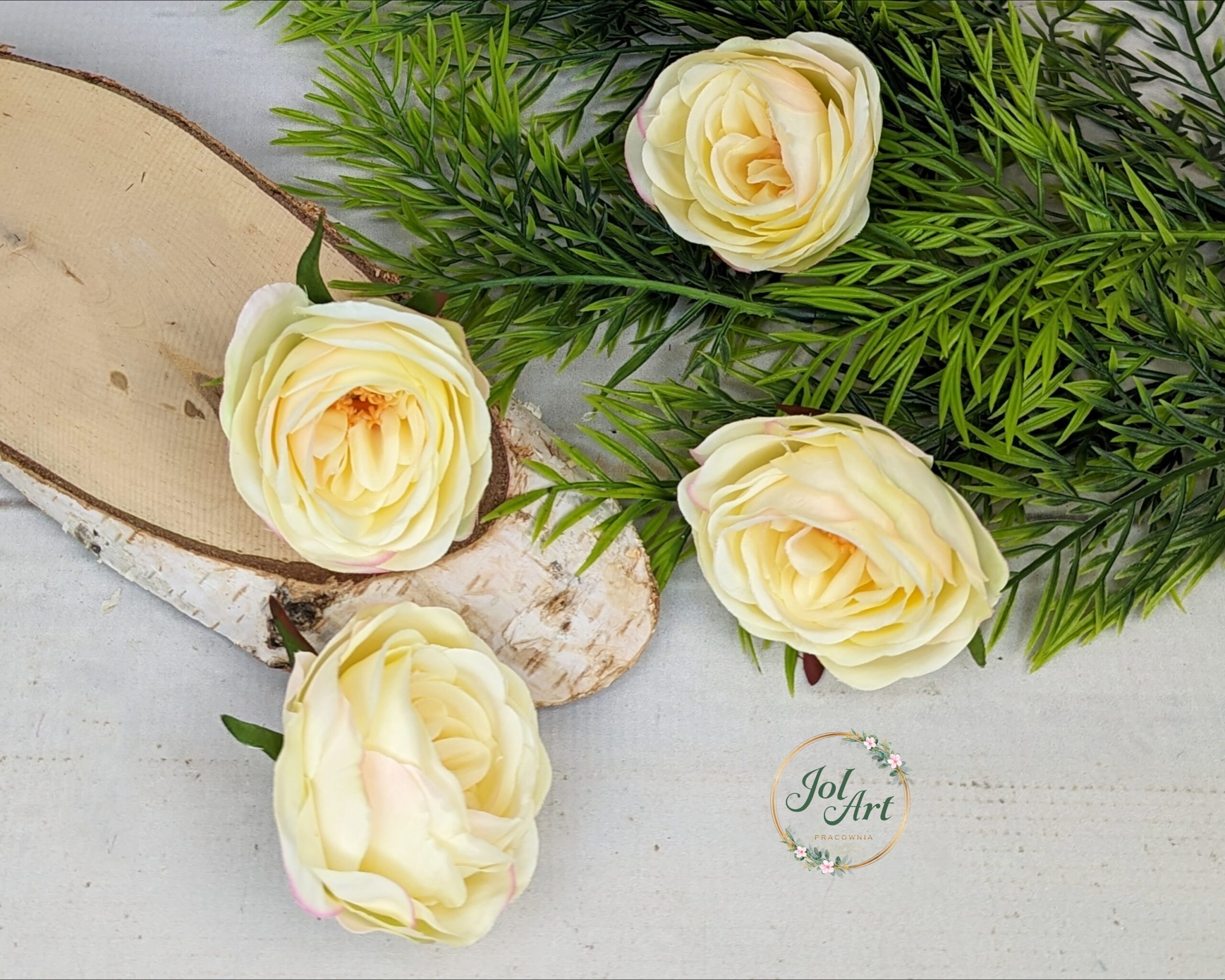 Róża wyrobowa SUN602 VANILLA PUDDING 24 sztuki